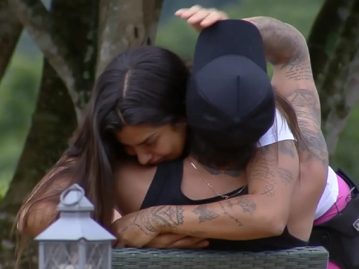 Rico Melquiades e Marina Ferrari em A Fazenda 13 (Reprodução/PlayPlus)