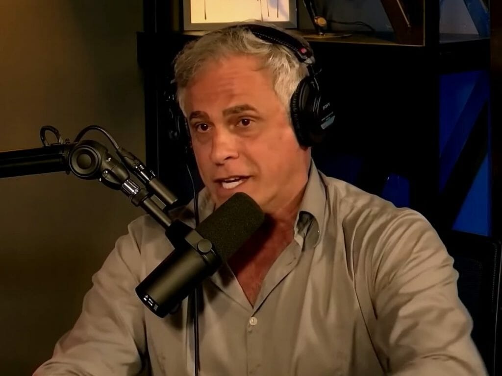 Oscar Magrini relembra briga de Victor Fasano em 2004 (Reprodução Youtube)