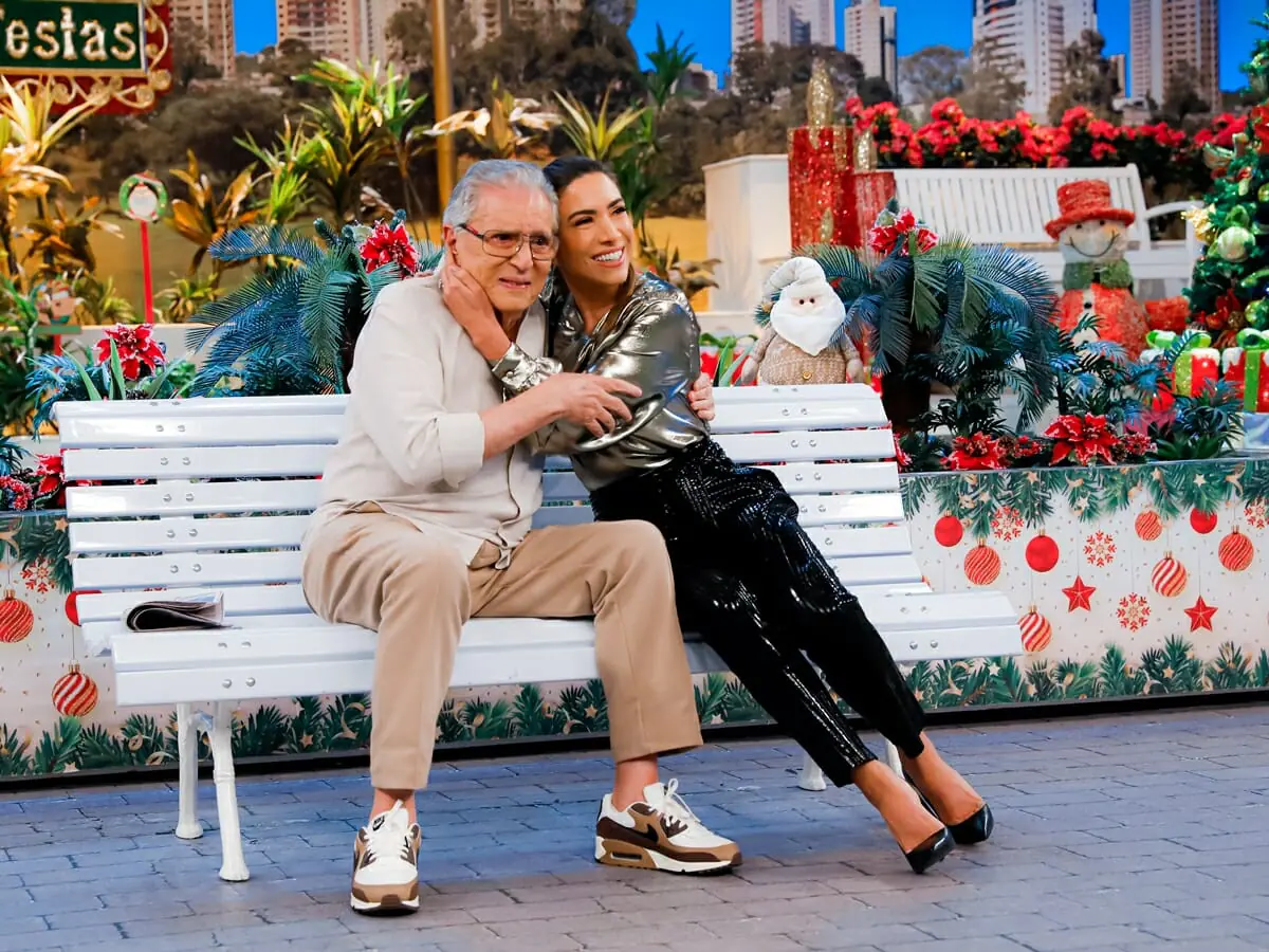 Patrícia Abravanel e Carlos Alberto de Nóbrega em A Praça é Nossa