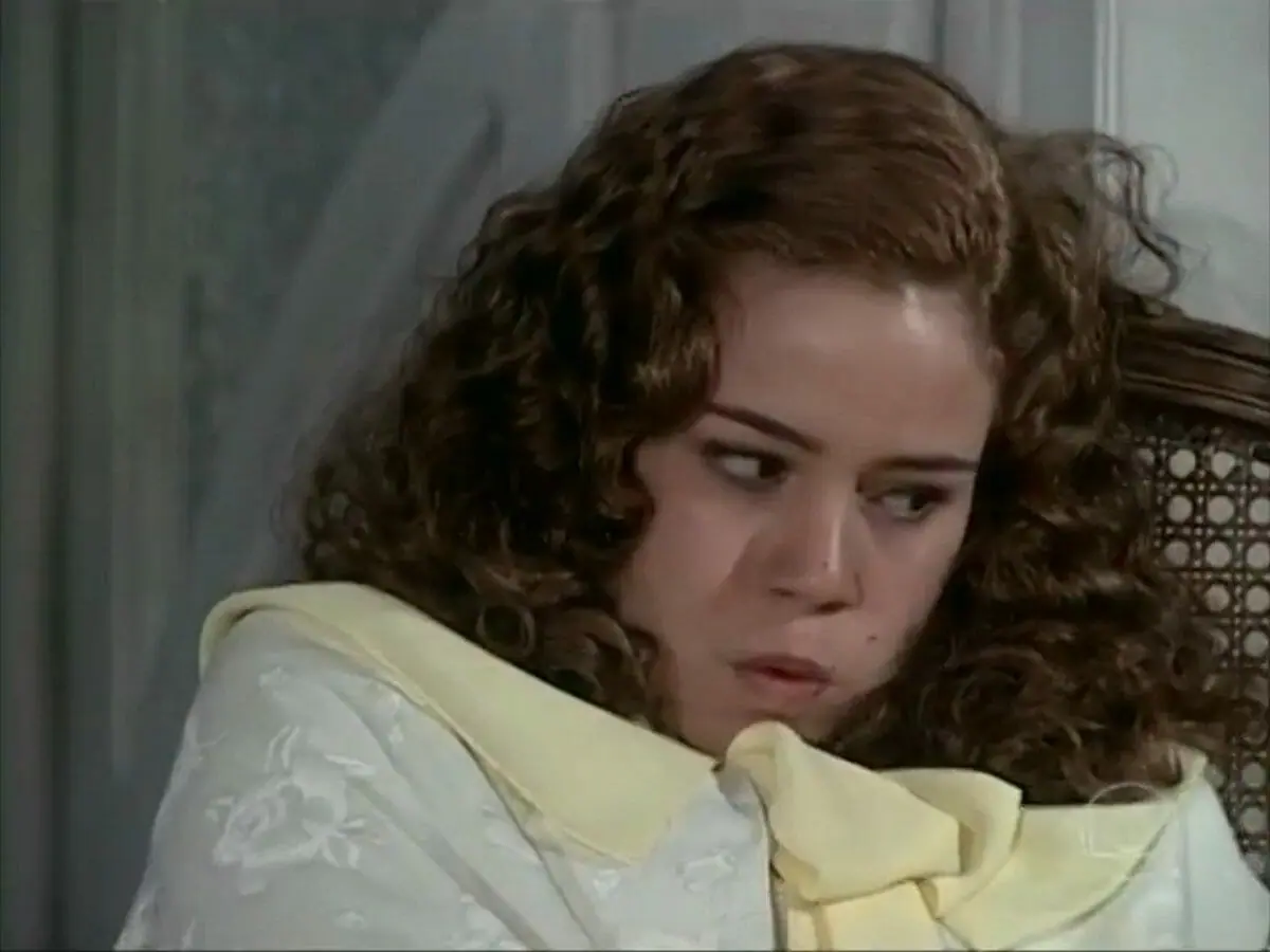Bianca (Leandra Leal) em o Cravo e a Rosa