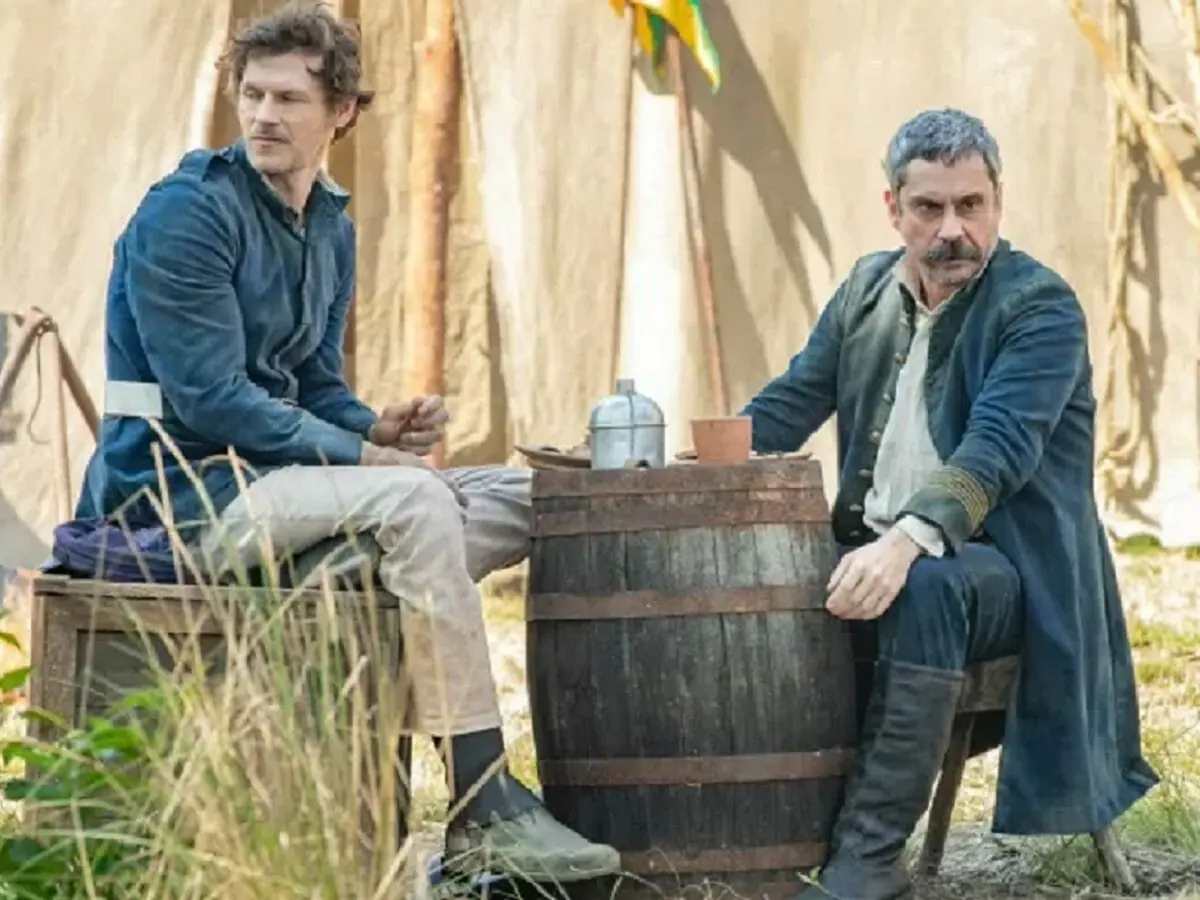 Nino (Raffaele Casuccio) e Tonico (Alexandre Nero) em Nos Tempos do Imperador