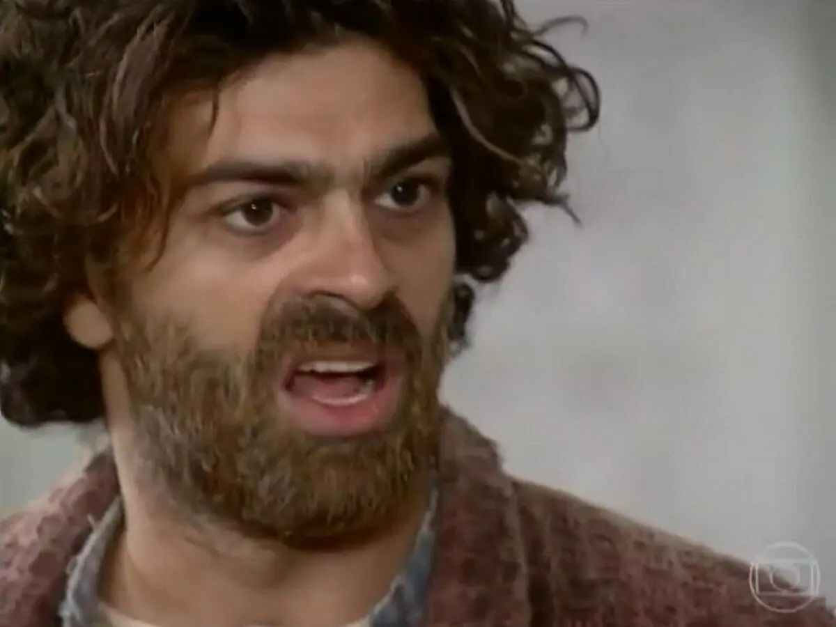 Petruchio (Eduardo Moscovis) em O Cravo e Rosa