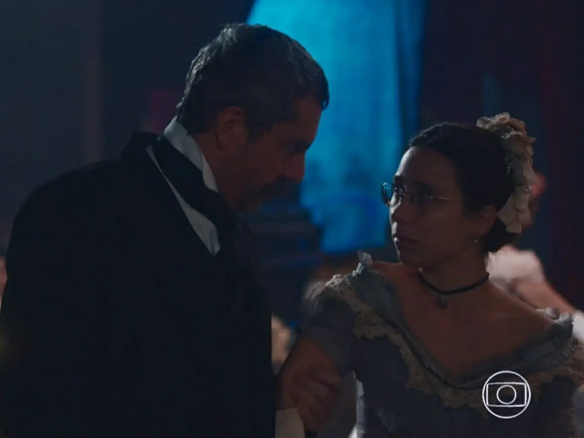 Tonico (Alexandre Nero) e Dolores (Daphne Bozaski) de Nos Tempos do Imperador