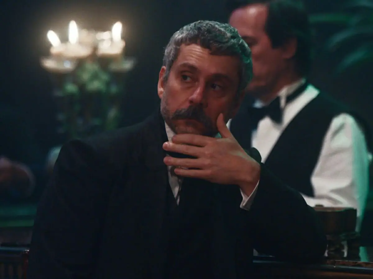 Tonico (Alexandre Nero) em Nos Tempos do Imperador
