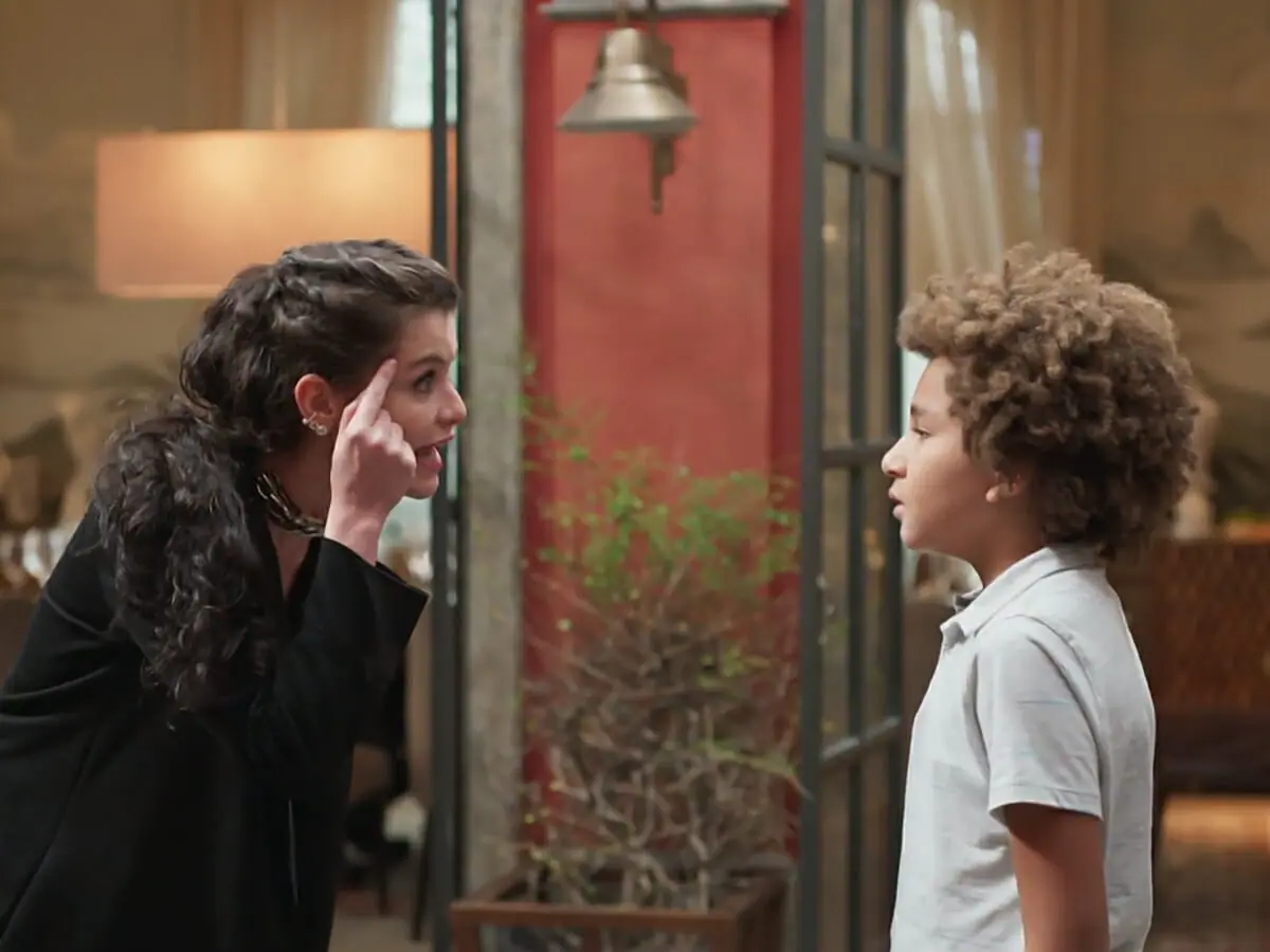 Bárbara e Luan brigam em Um Lugar ao Sol