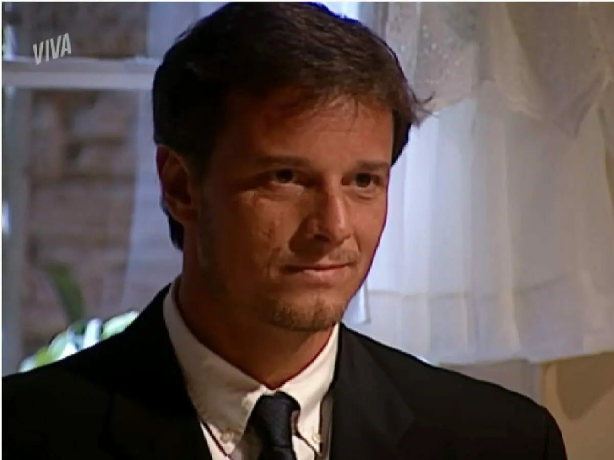 Xande (Marcello Novaes) em O Clone (Reprodução/Viva)