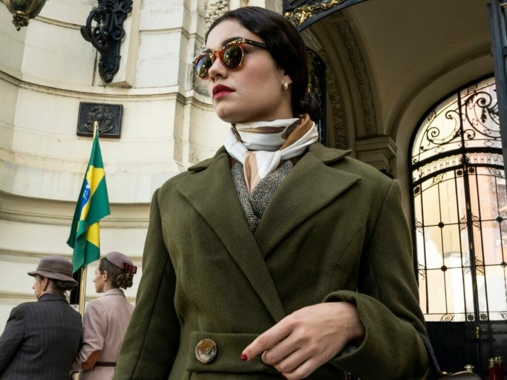 A atriz Sophie Charlotte na minissérie Passaporte para Liberdade