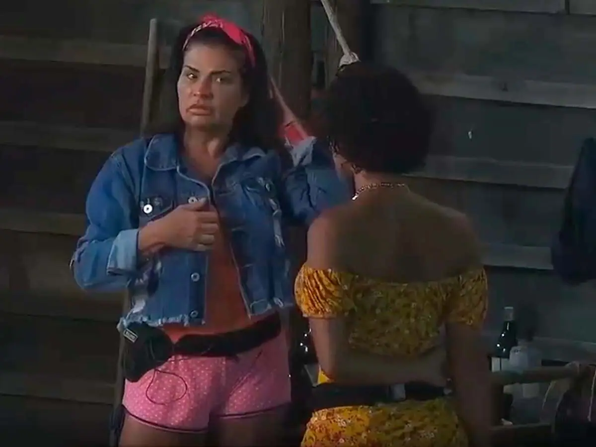 Solange Gomes e Aline Mineiro em A Fazenda 13