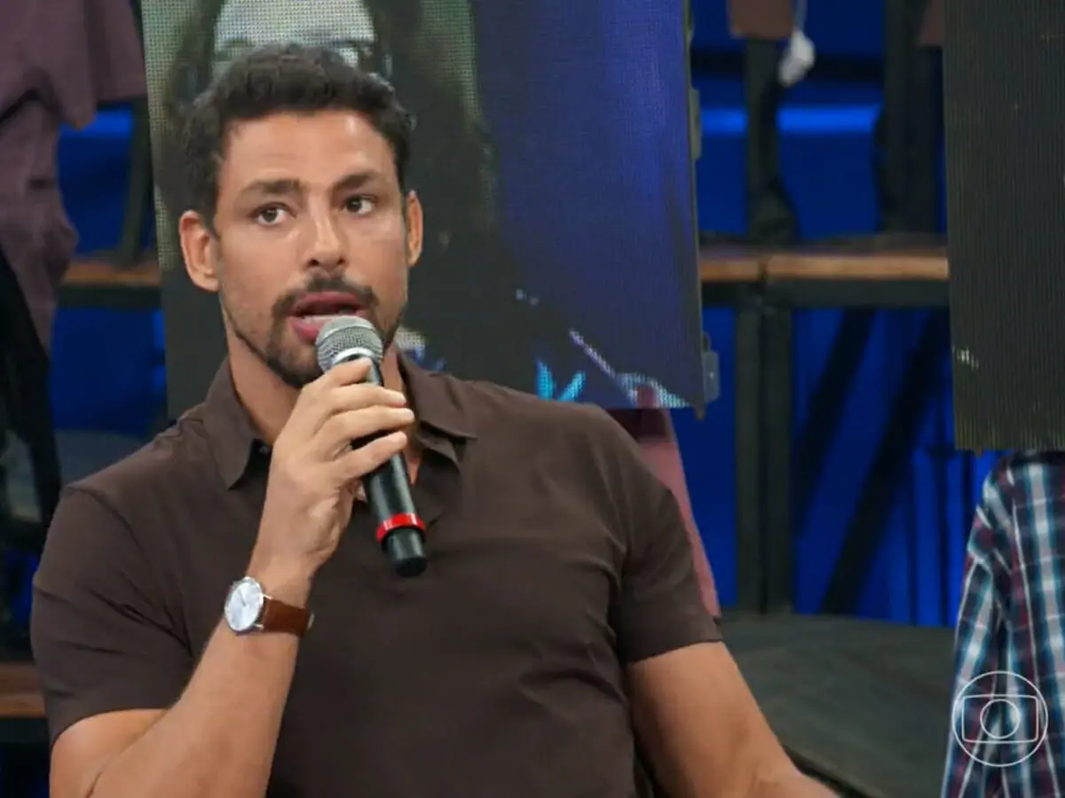 Cauã Reymond no Altas Horas