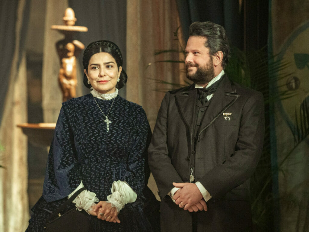 Letícia Sabatella e Selton Mello em Nos Tempos do Imperador (Reprodução/Globo)
