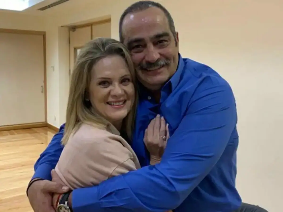 Erika Buenfil e Omar Fierro estão em Te Dou a Vida (Reprodução)