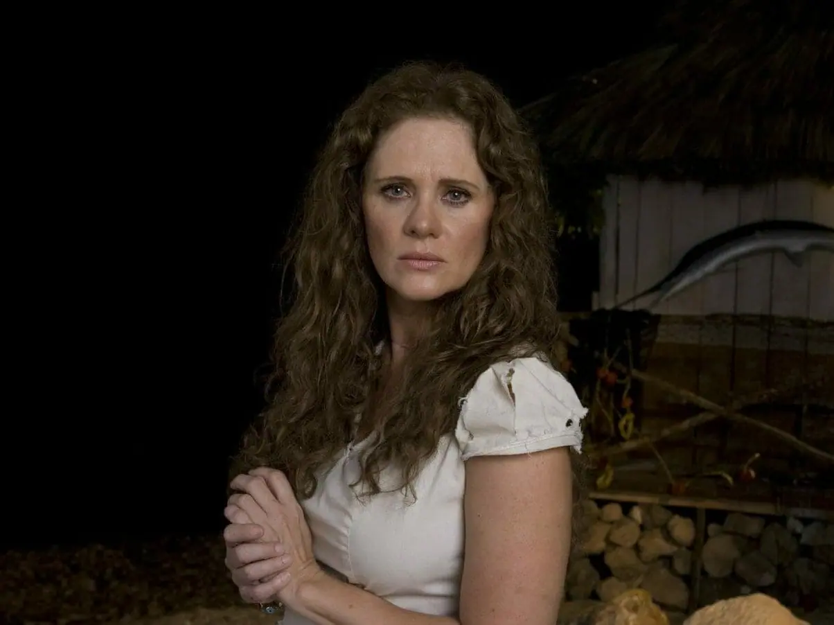 Cacilda (Érika Buenfil) em Mar de Amor (Divulgação/SBT)