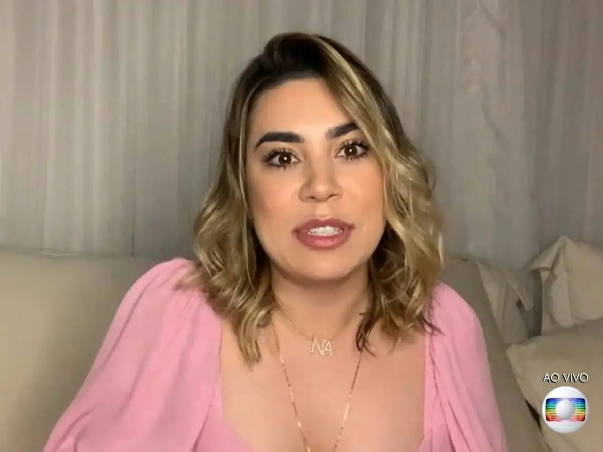 Naiara Azevedo