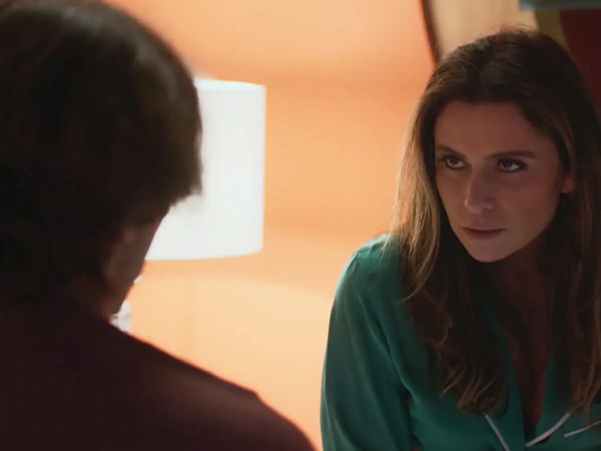 Paula (Giovanna Antonelli) e Neném (Vladimir Brichta) em Quanto Mais Vida, Melhor!