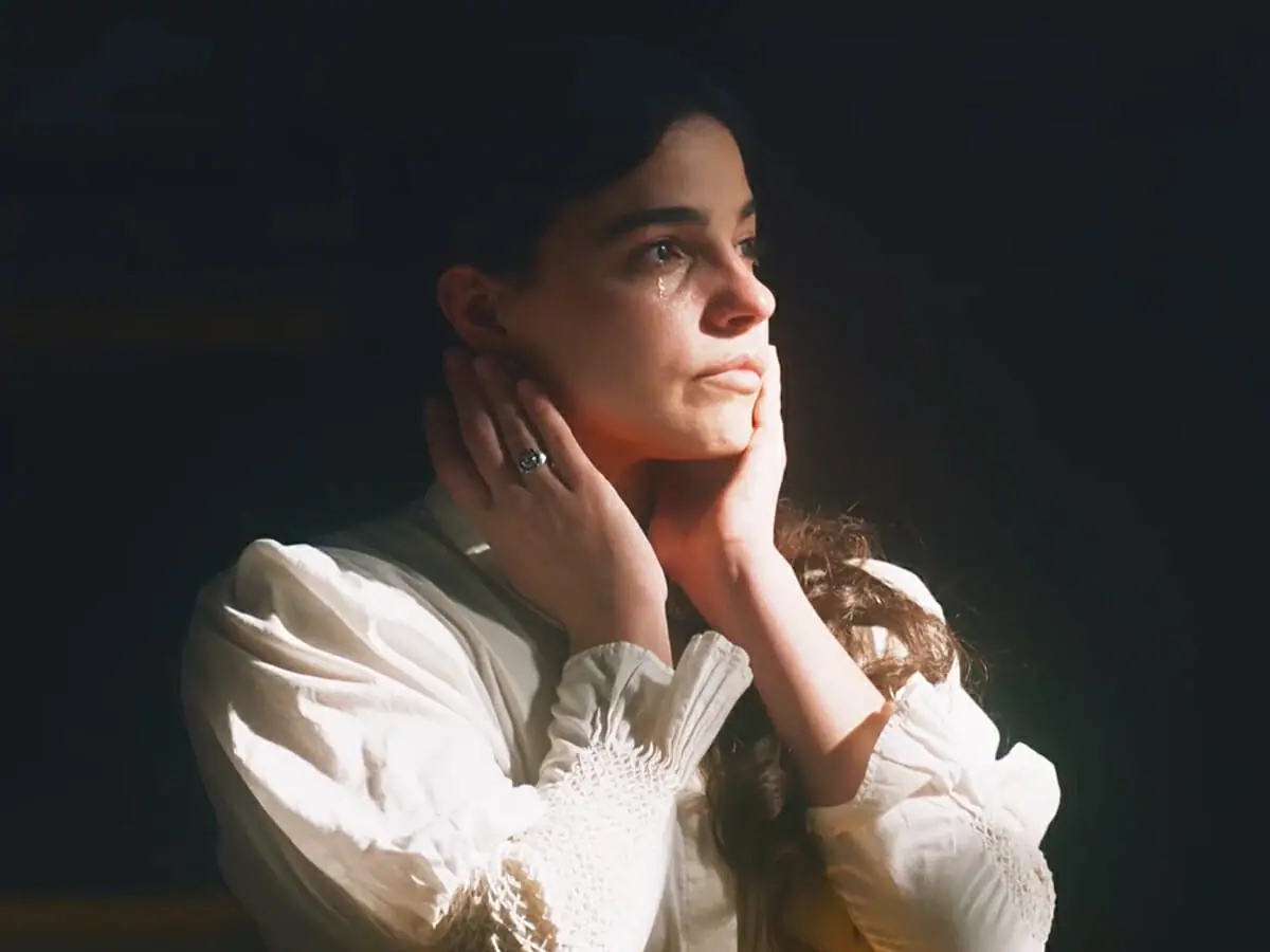 Pilar (Gabriela Medvedovski) em Nos Tempos do Imperador