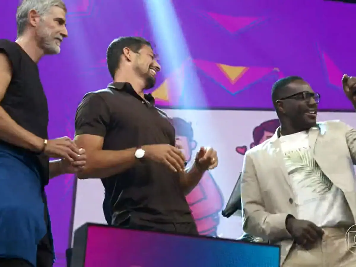 Reynaldo Gianecchini, Cauã Reymond e Jonathan Azevedo no Altas Horas