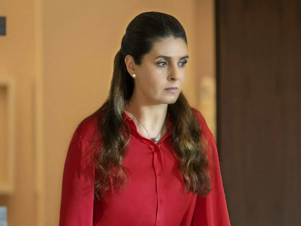 Alice (Mayrín Villanueva) em Se Nos Deixam (Divulgação/SBT)