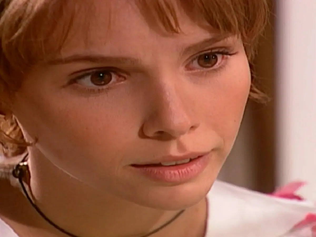 Mel (Débora Falabella) em O Clone