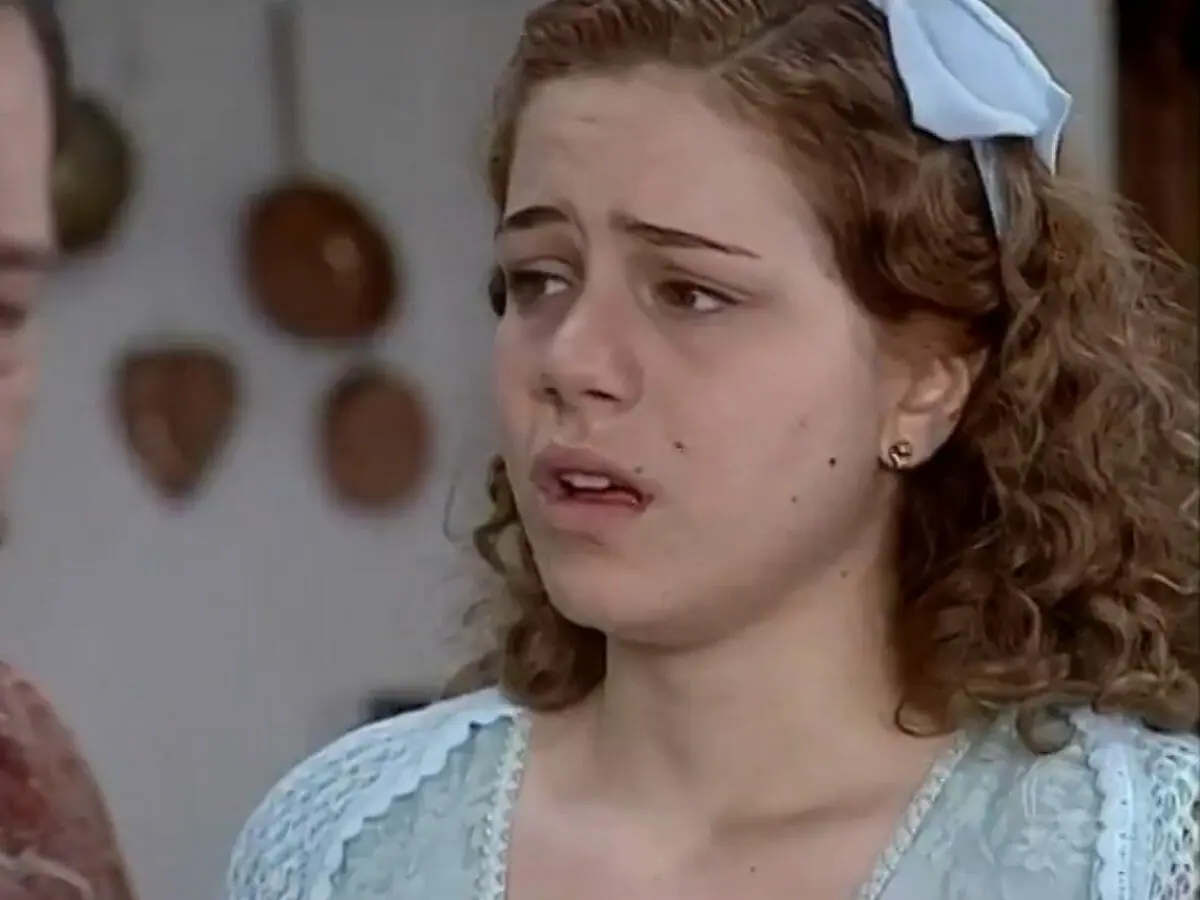 Bianca (Leandra Leal) em o Cravo e a Rosa