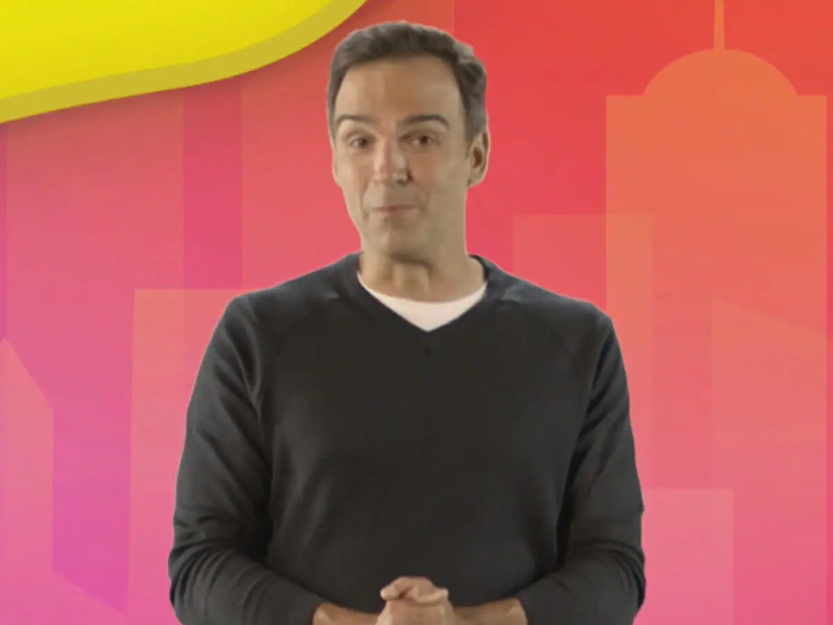 Tadeu Schmidt apresenta o BBB 22