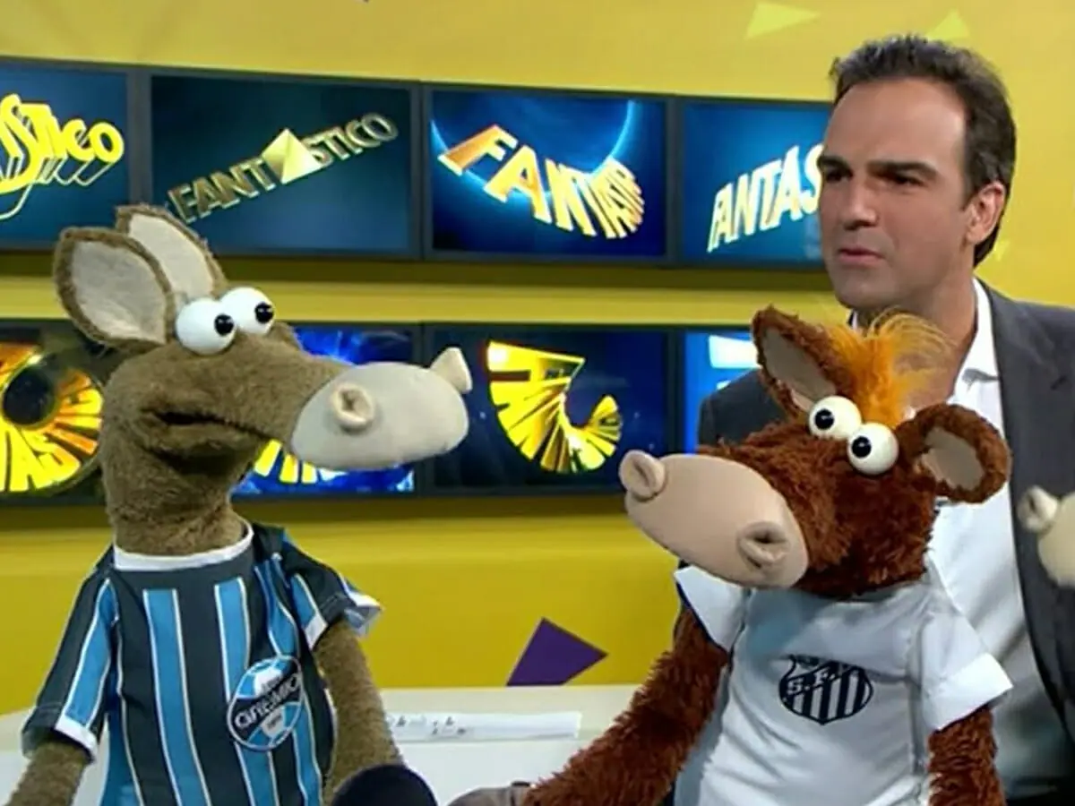 Tadeu Schmidt, apresentador do BBB 22 e Cavalinhos do Fantástico_1101