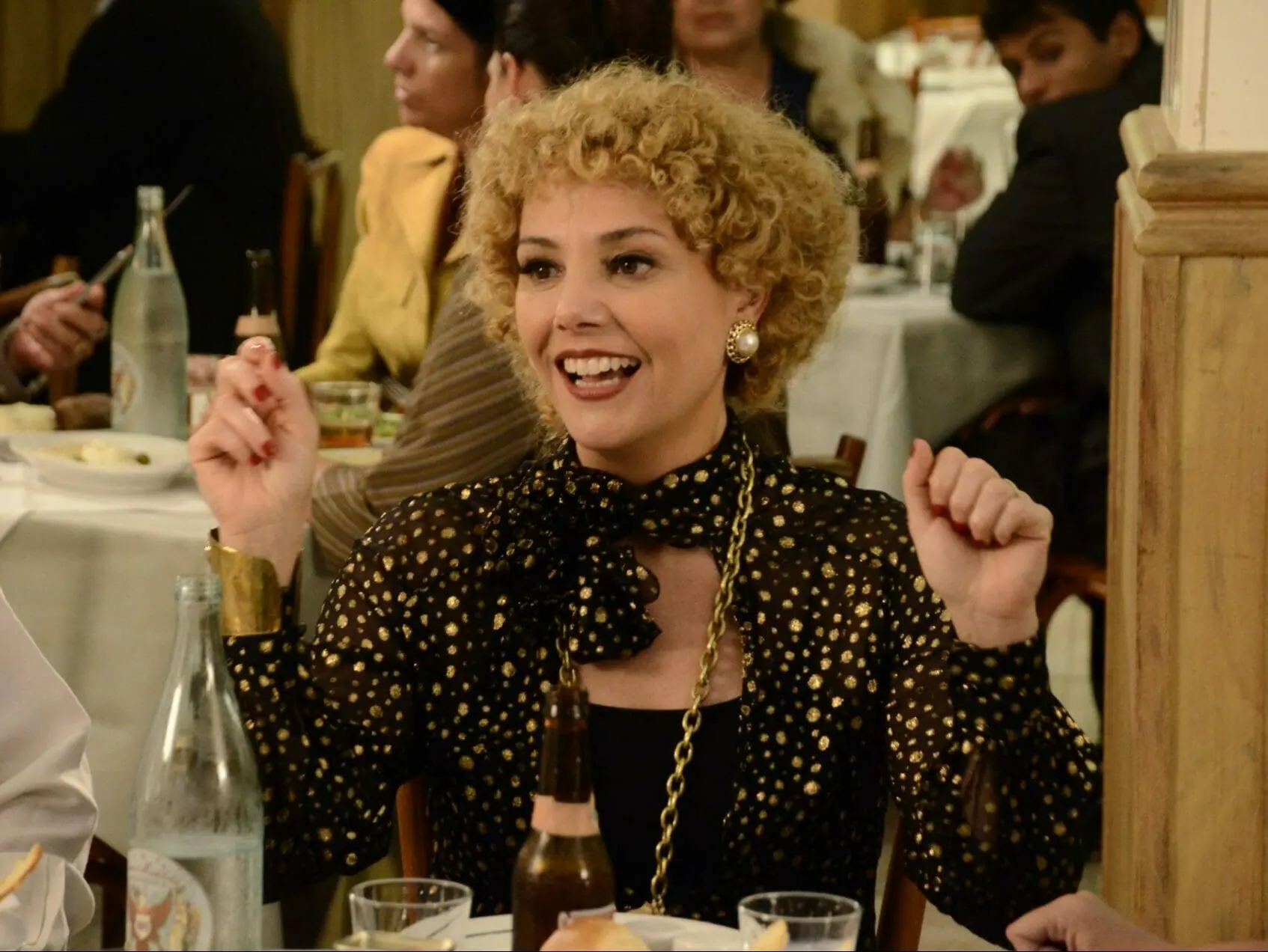 Heloísa Perrissé na minissérie Dercy de Verdade (Reprodução/Globo)