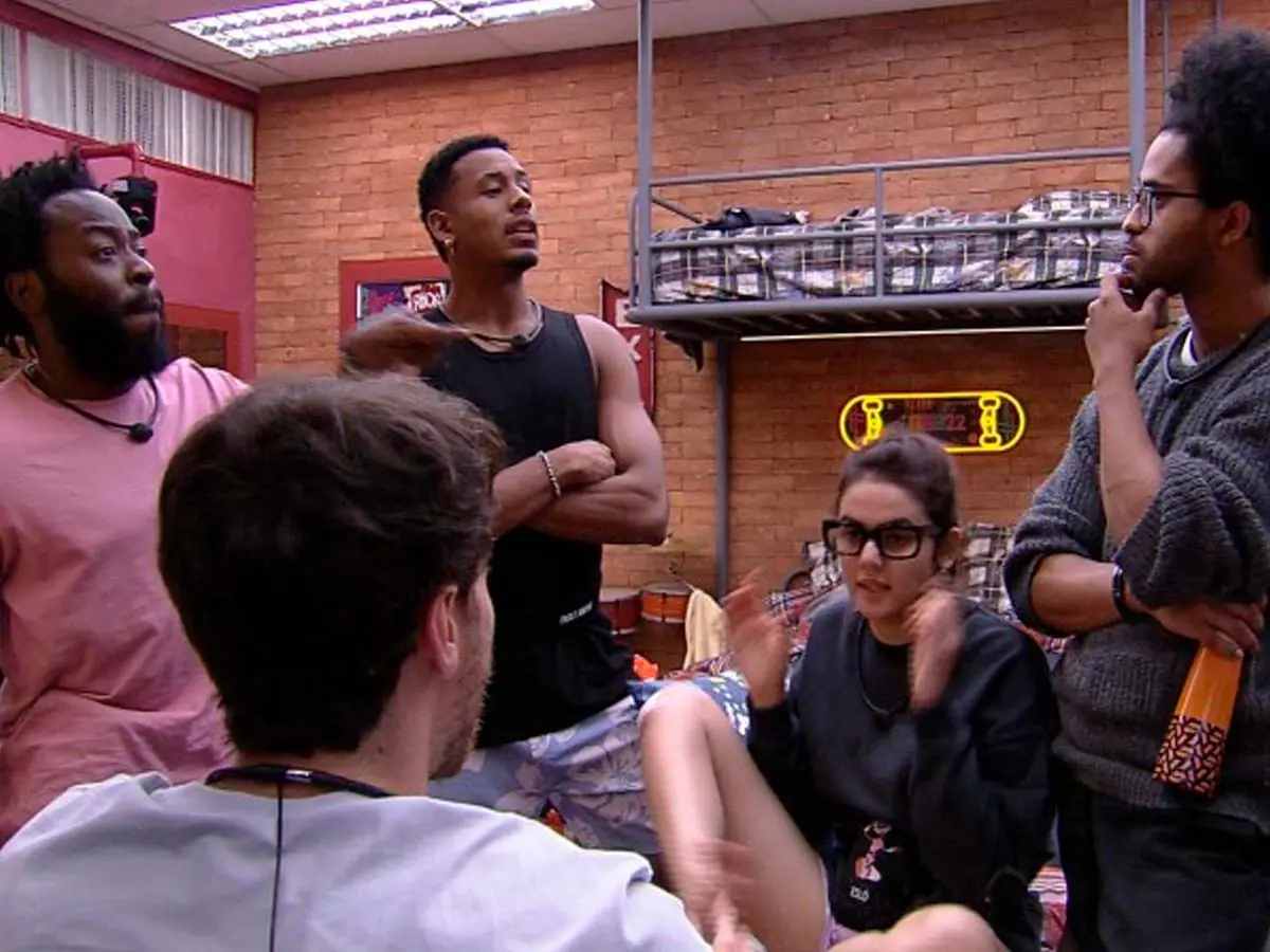 Eslovênia conversa com brothers no BBB 22