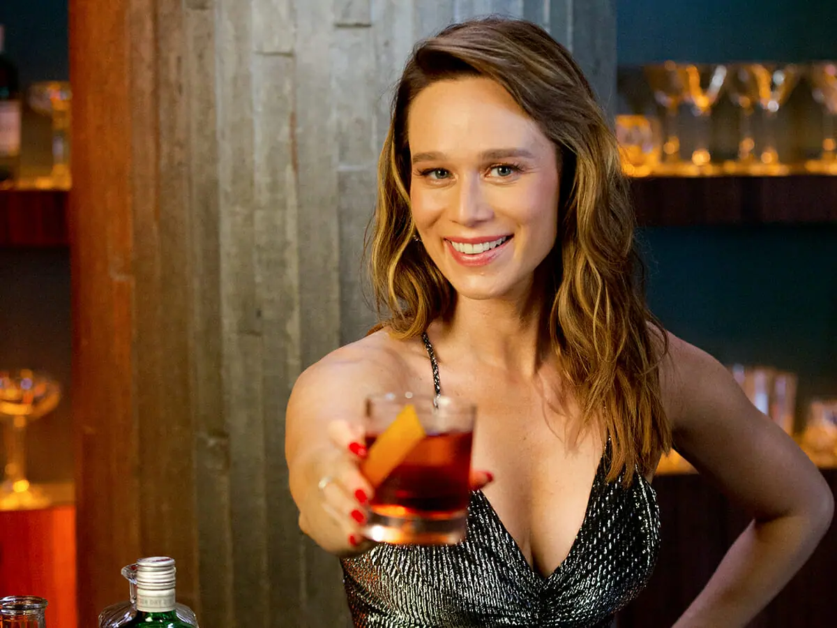 Mariana Ximenes apresenta o programa Happy Hour no GNT