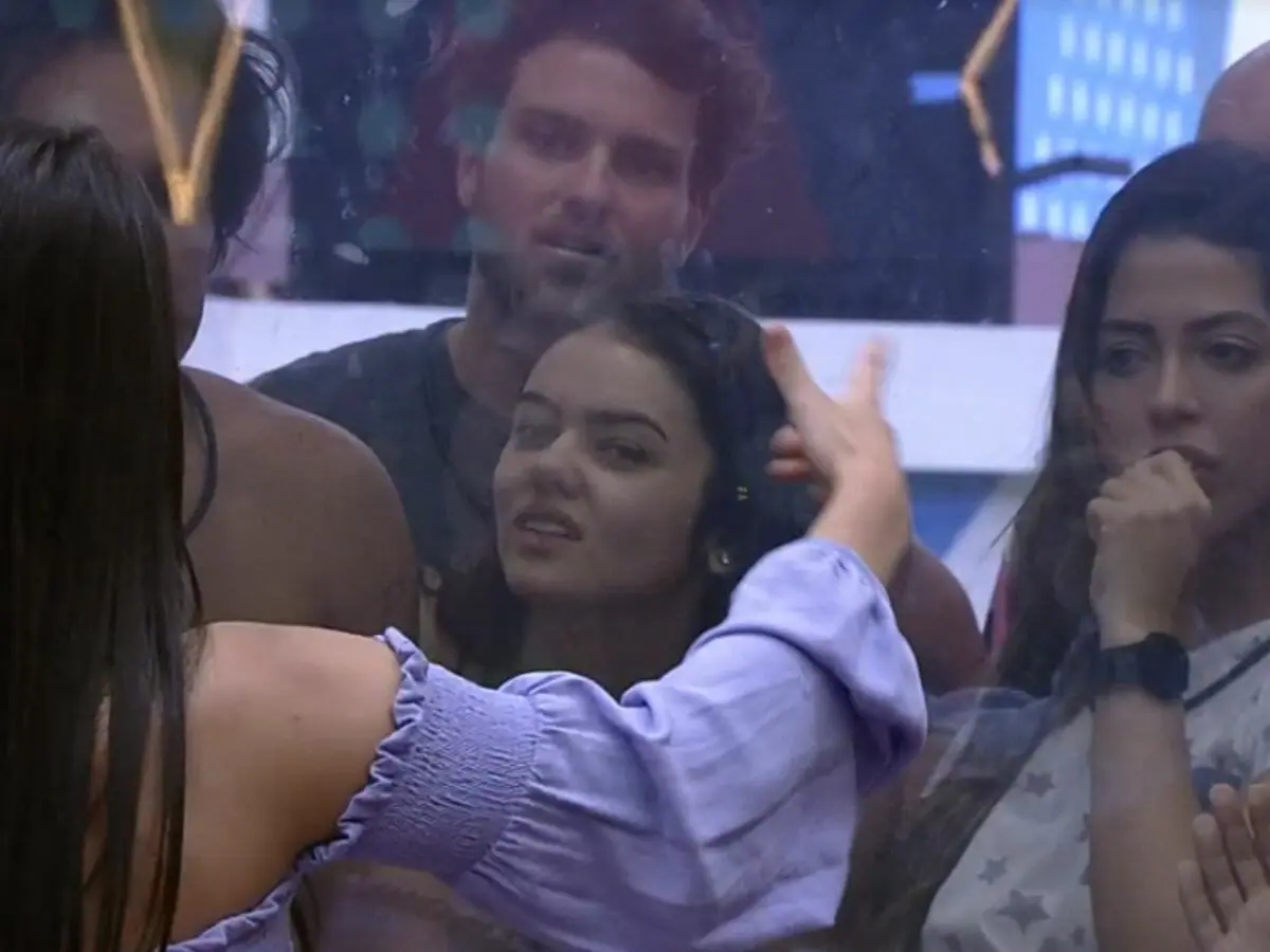 Larissa, Eliezer, Lucas, Eslovênia e Laís