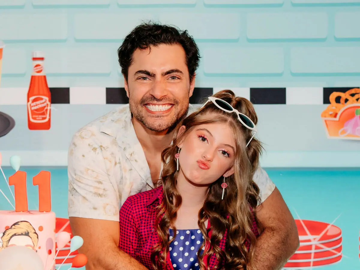 Carlo Porto e Lorena Queiroz foram pai e filha em Carinha de Anjo