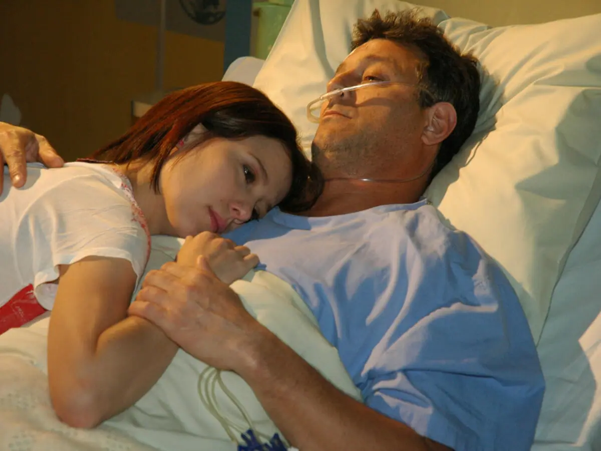 Bira (Eduardo Lago) e Marina (Marjorie Estiano) em Páginas da Vida (Reprodução/Globo)