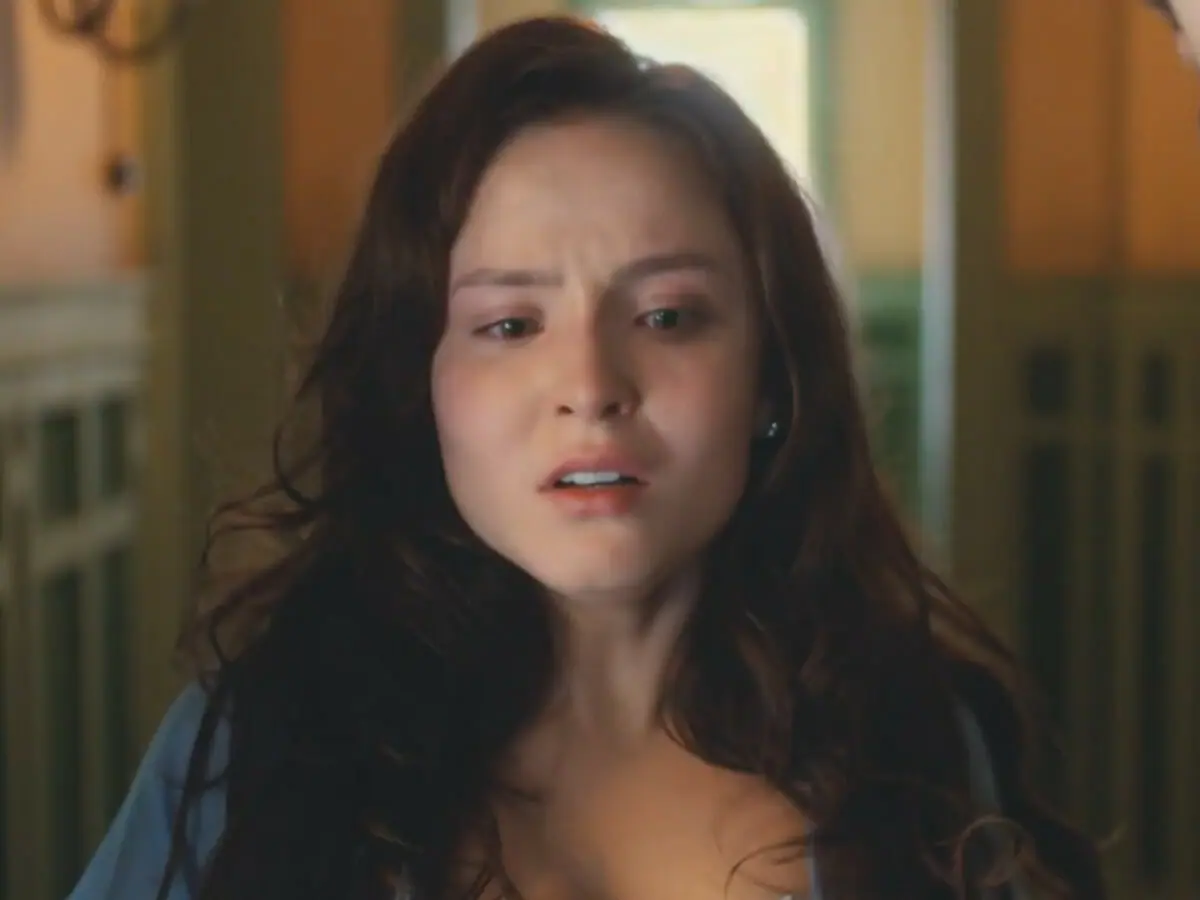 Elisa (Larissa Manoela) em Além da Ilusão (Reprodução/Globo)