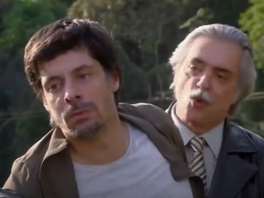 Leonardo é preso no final de Carinha de Anjo (Reprodução/SBT)