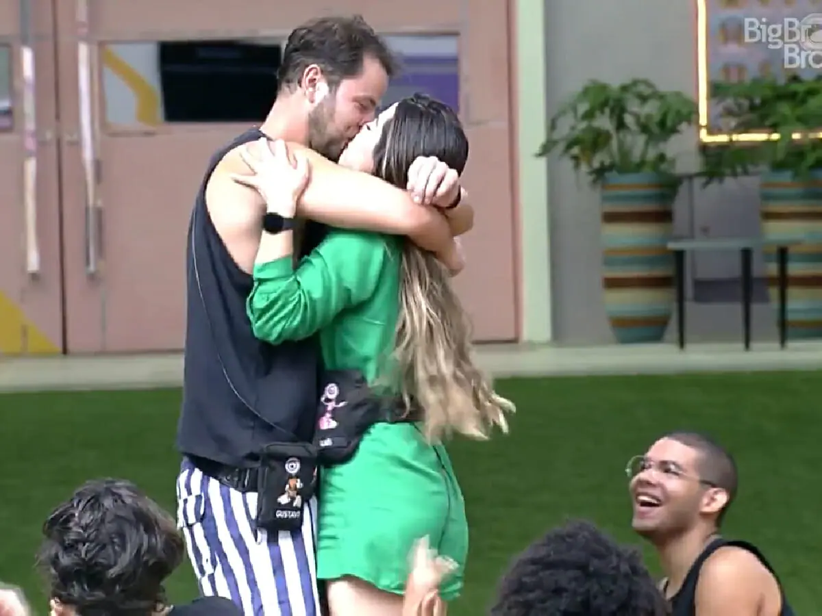 Laís e Gustavo no BBB 22 (Reprodução/Globoplay)
