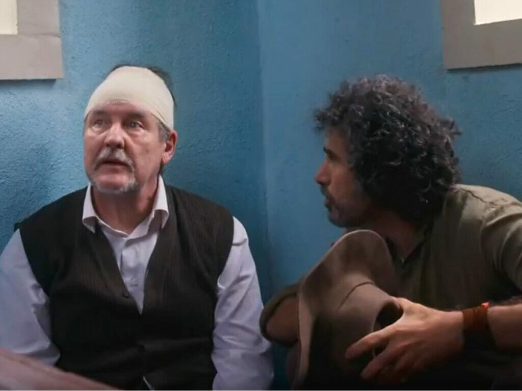 Matias (Antonio Calloni) e Leônidas (Eriberto Leão) em Além da Ilusão
