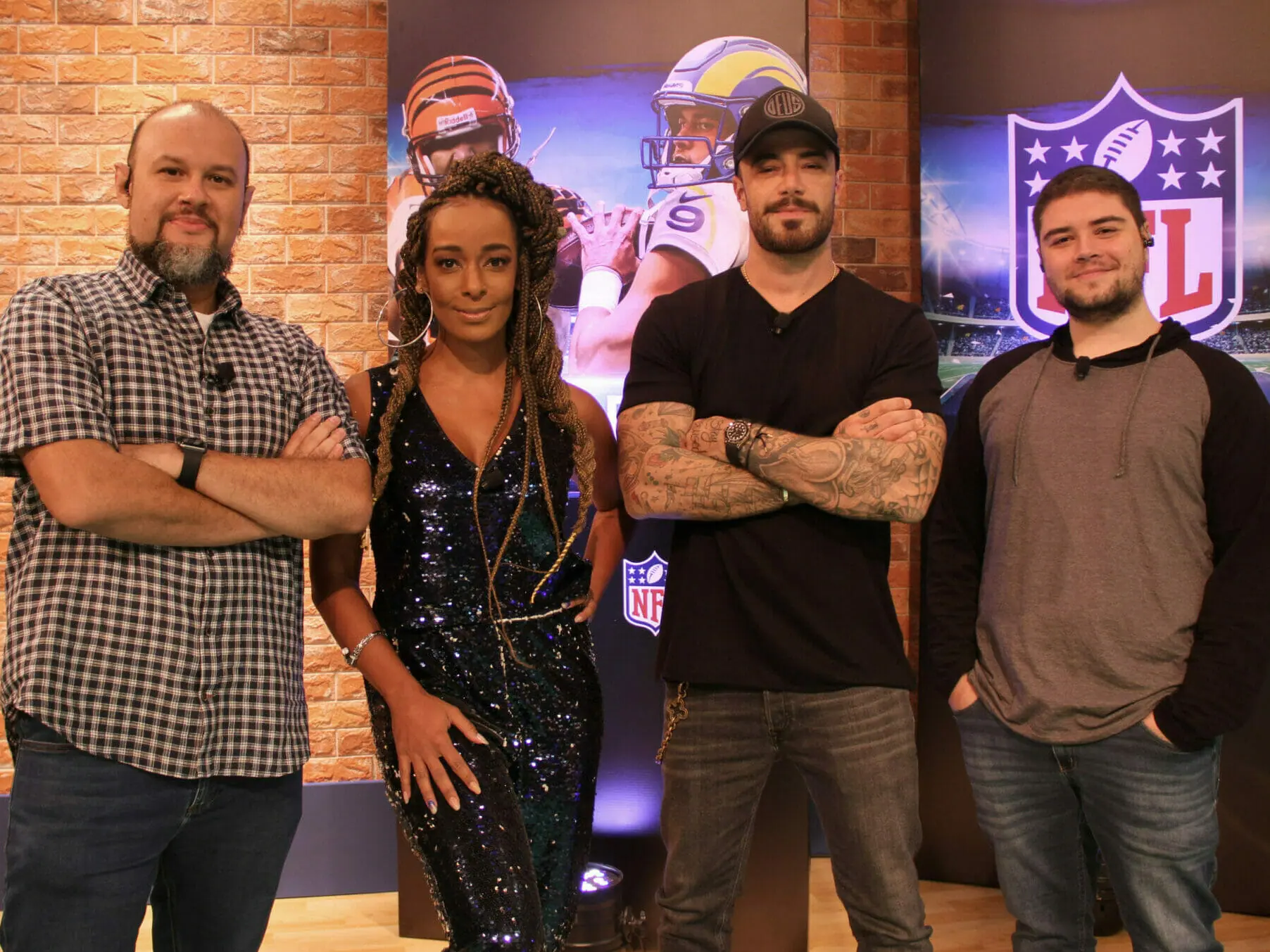 Marcelo do Ó, Alinne Prado, Felipe Titto e Gabriel Golim lideram cobertura do Super Bowl LVI (Divulgação/RedeTV!)