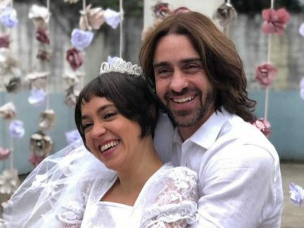 Roni se casou com Cora em Quanto Mais Vida, Melhor! (Reprodução)
