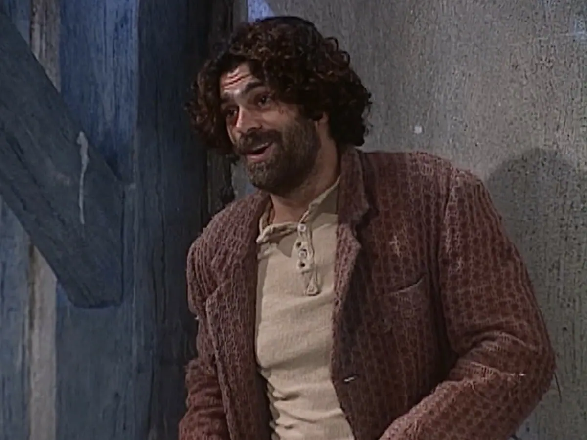 Petruchio (Eduardo Moscovis) em O Cravo e a Rosa