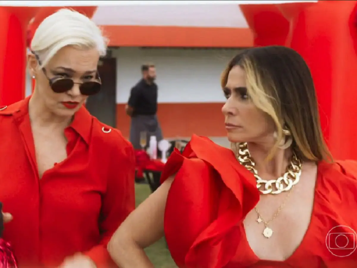 Carmem (Julia Lemmertz) e Paula (Giovanna Antonelli) em Quanto Mais Vida, Melhor