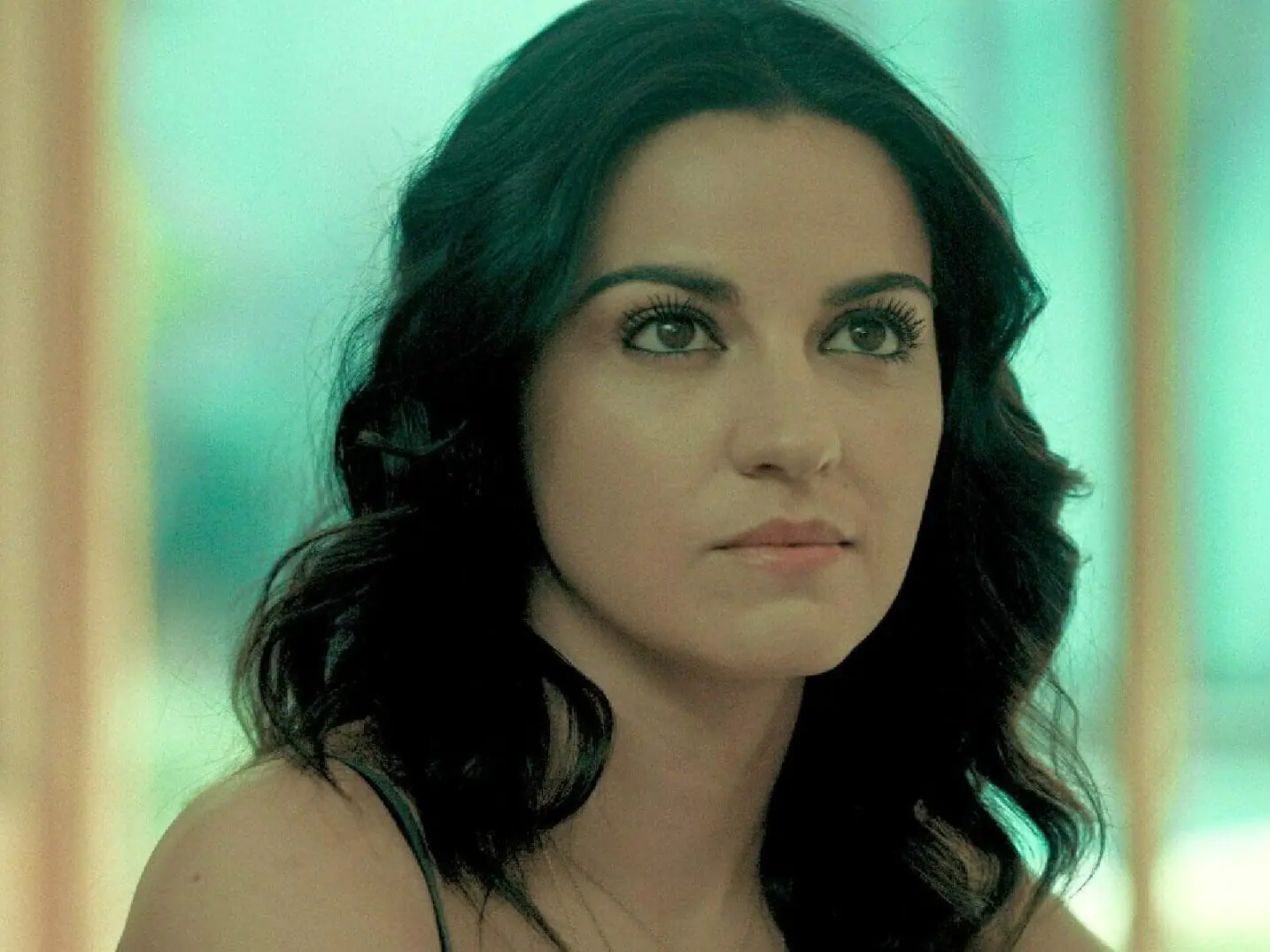 Maite Perroni em Desejo Sombrio (Reprodução/Netflix)