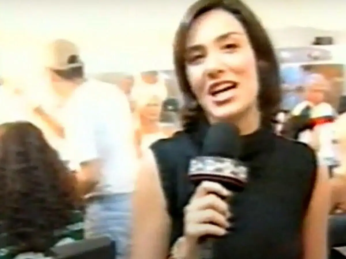 Virgínia Nowicki no comando do Zapping