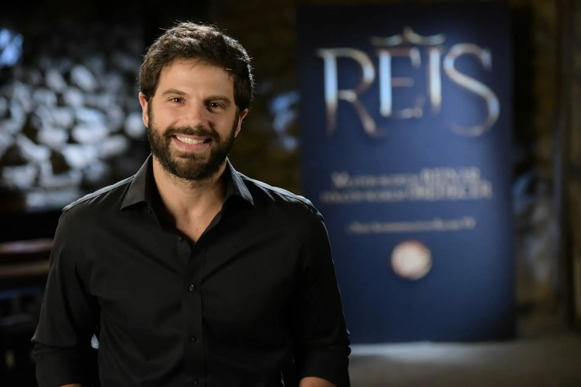 Duda Nagle nos bastidores da Record TV (Divulgação)