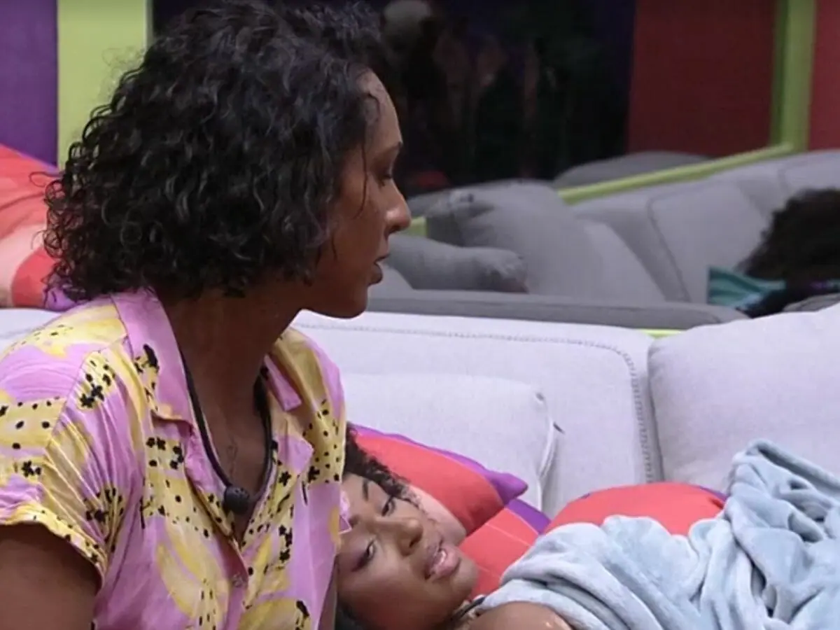 Linn da Quebrada e Natália do BBB 22
