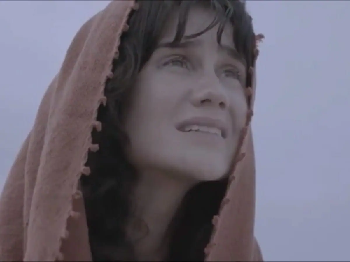 Ana (Branca Messina) de Reis