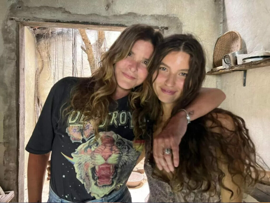 Cristiana Oliveira e Alanis Guillen nos bastidores de Pantanal