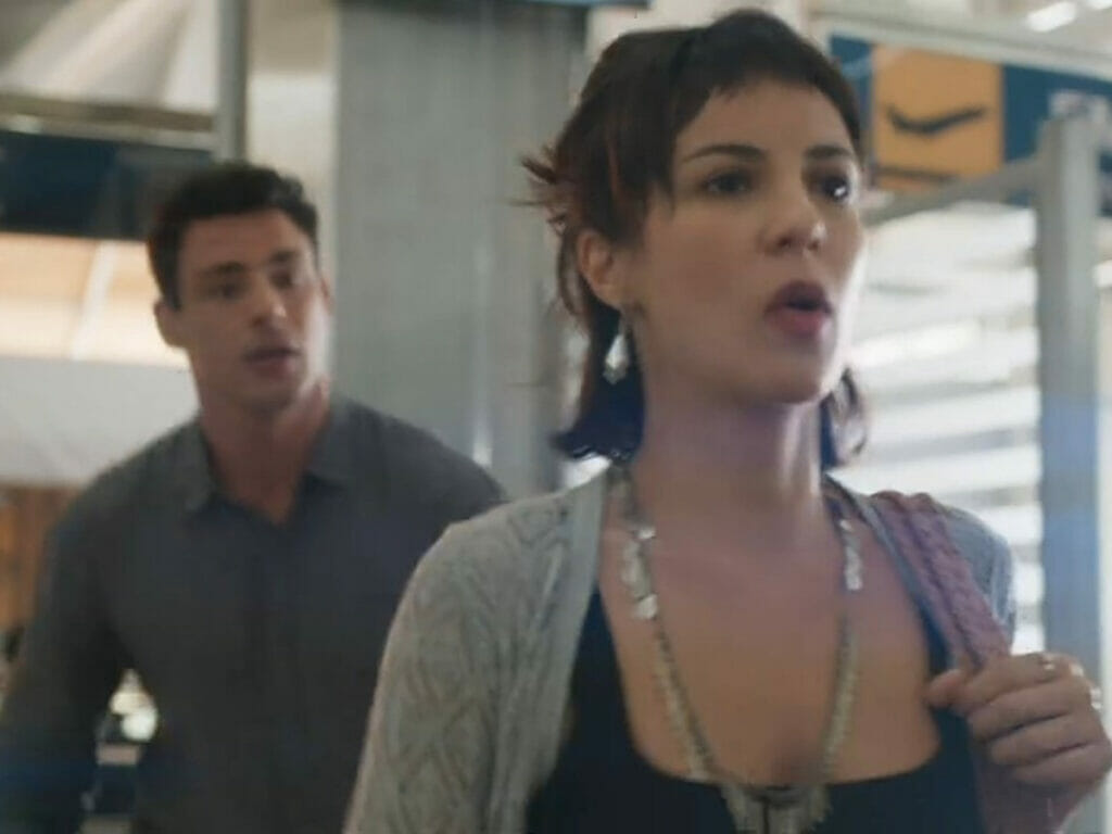 Lara (Andréia Horta) e Christian (Cauã Reymond) em Um Lugar ao Sol (Reprodução/Globo)