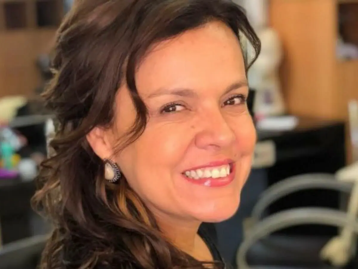 Marcella Muniz interpreta Cândida em Além da Ilusão (Reprodução)
