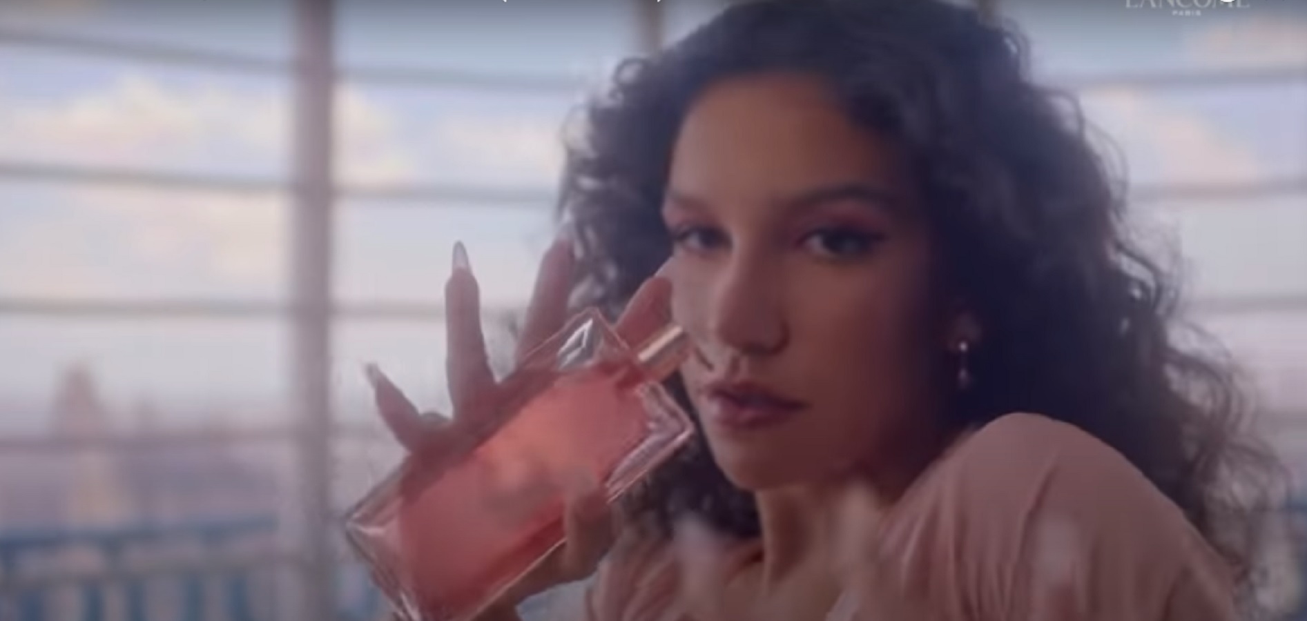 Priscilla Alcântara Lancôme