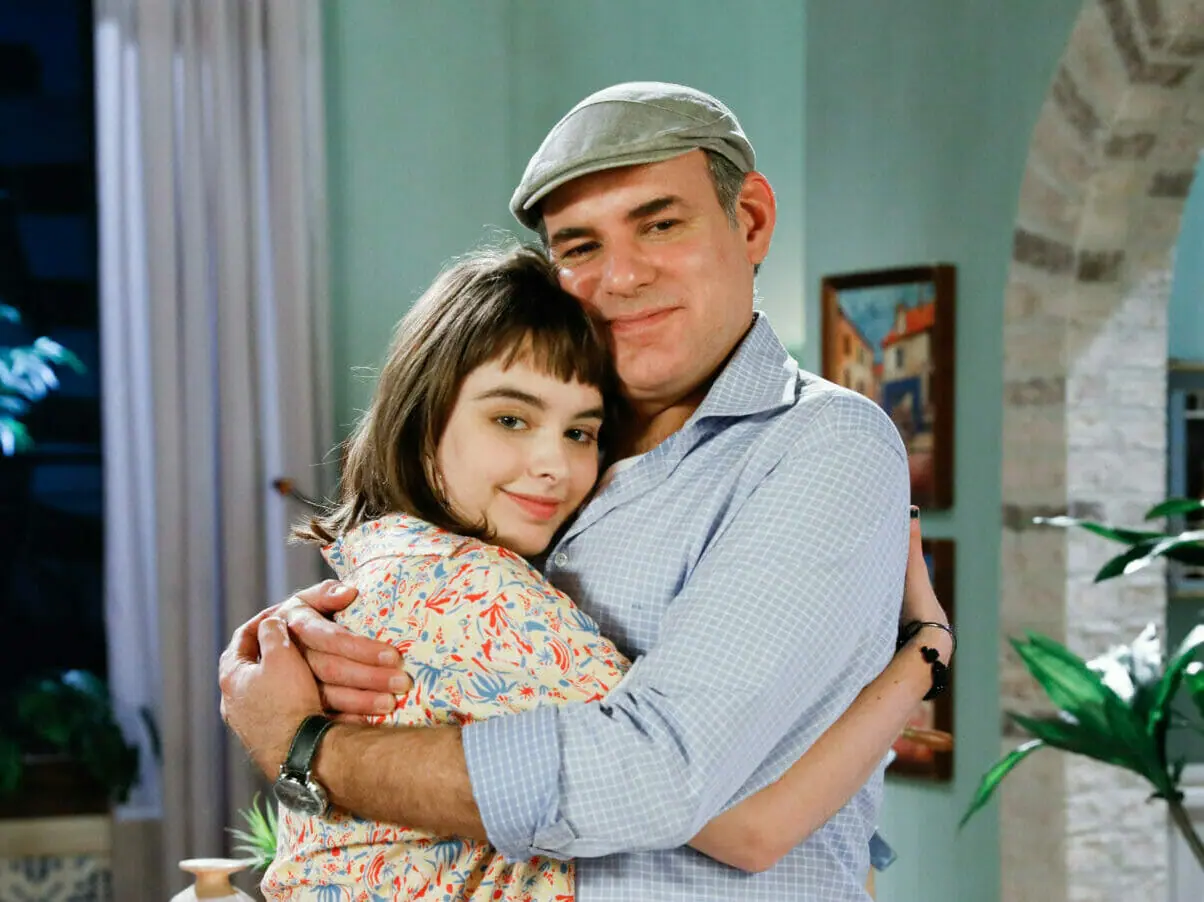 Raquel (Bel Moreira) e Durval (Marat Descartes) em Poliana Moça