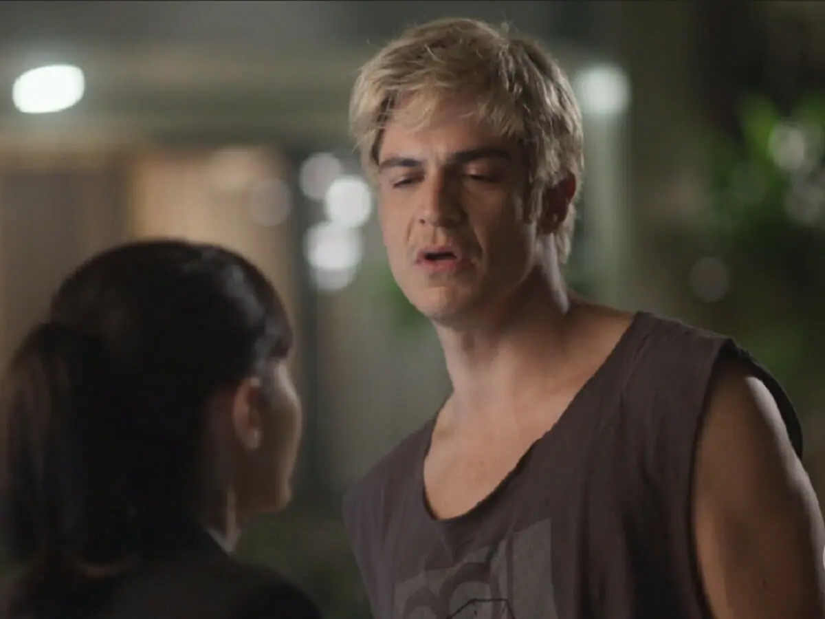 Flávia (Valentina Herszage) e Guilherme (Mateus Solano) de Quanto Mais Vida, Melhor!